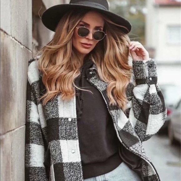 Jackets & Blazers - Boyfriend Fit Plaid Jacket Coat Black White